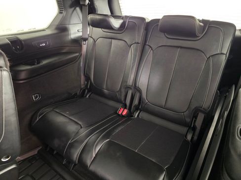 Used 2021 Jeep Grand Cherokee L Overland w/ Luxury Tech Group IV image 44