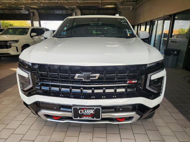 Used 2026 Chevrolet Tahoe Z71 w/ Comfort Package AWD/4WD image 2