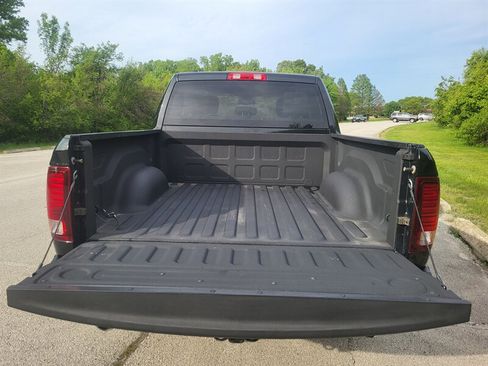 Used 2015 RAM 1500 ST w/ ST Popular Equipment Group RWD image 10
