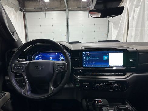 Used 2023 Chevrolet Silverado 1500 ZR2 w/ Technology Package AWD/4WD image 16