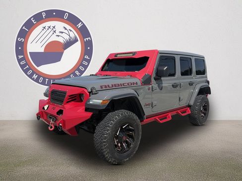 Used 2021 Jeep Wrangler Unlimited Rubicon AWD/4WD image 2