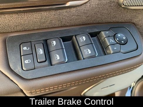 New 2025 RAM 1500 Limited w/ Trailer Tow Group image 25