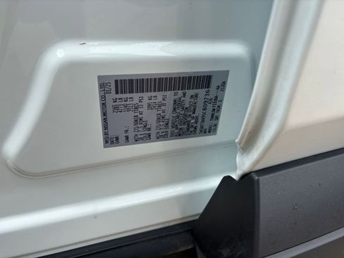 Used 2025 Nissan Rogue SV AWD/4WD image 29
