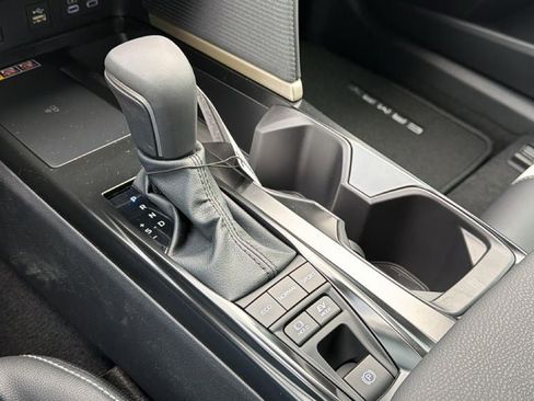 New 2026 Toyota Camry SE FWD image 28