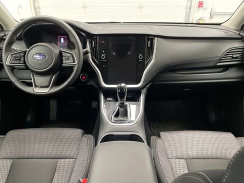 Used 2025 Subaru Outback Premium AWD/4WD image 14