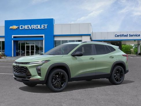 New 2026 Chevrolet Trax ACTIV w/ Driver Confidence Package FWD image 2