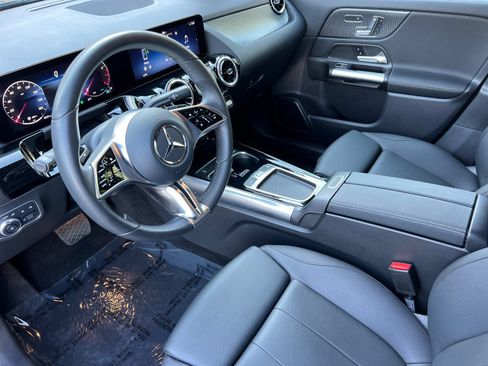 Certified 2026 Mercedes-Benz GLA 250 image 9