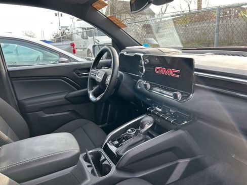 Used 2025 GMC Canyon Elevation w/ Convenience Package image 7