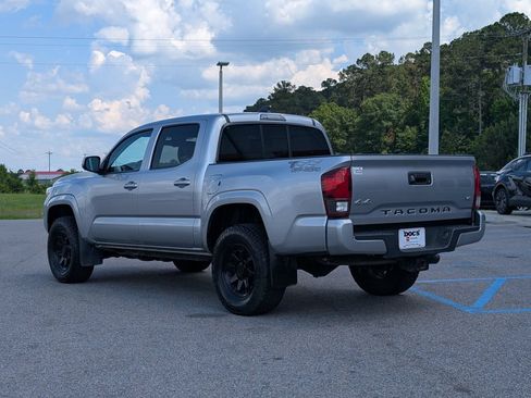 Used 2023 Toyota Tacoma SR AWD/4WD image 3