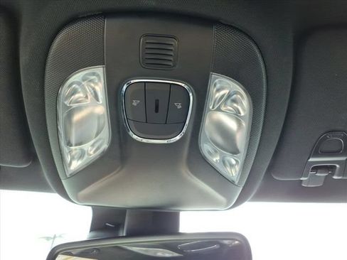 Used 2024 Jeep Compass Latitude AWD/4WD image 25