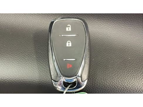 Used 2020 Chevrolet Equinox LT AWD/4WD image 17