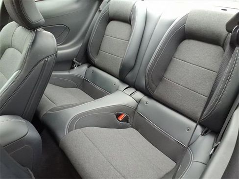 Used 2024 Ford Mustang Coupe image 9