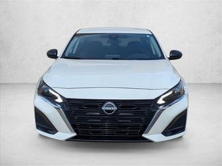 Used 2024 Nissan Altima 2.5 SV video 2