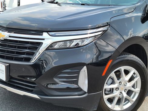 Used 2024 Chevrolet Equinox LT AWD/4WD image 9