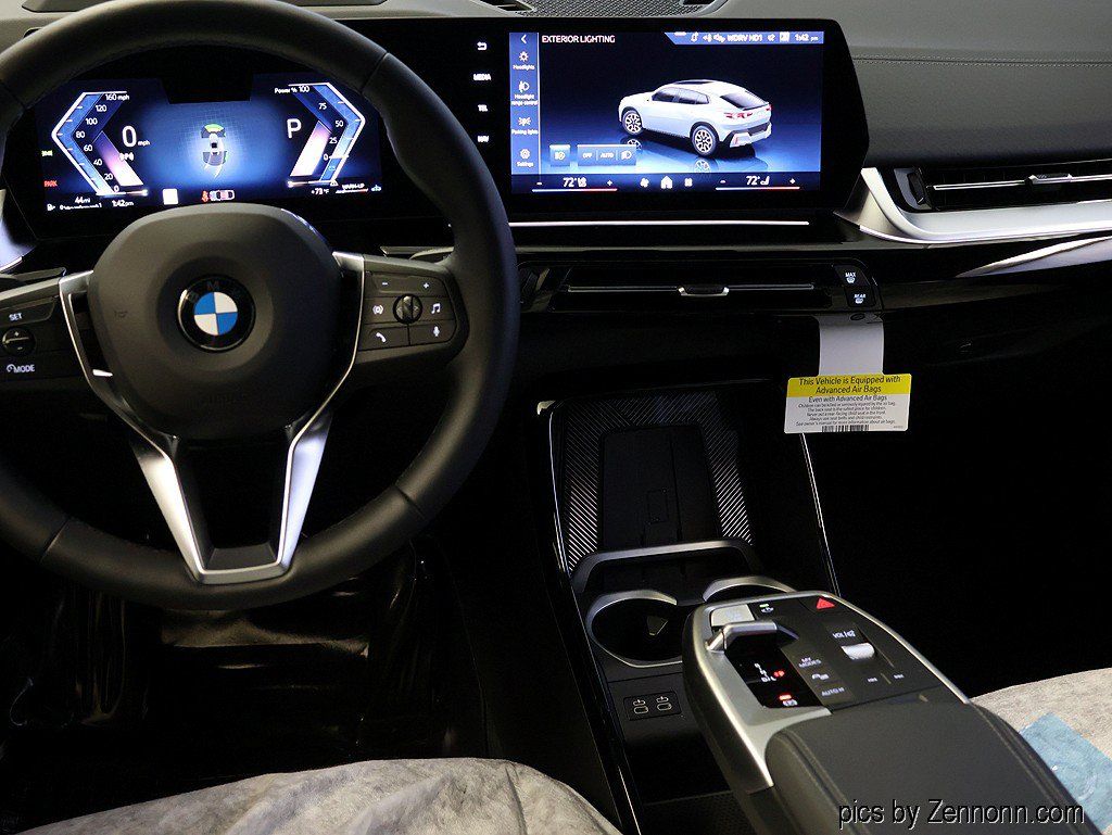 New 2026 BMW X2 xDrive28i w/ Technology Package AWD/4WD image 16