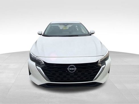 Used 2024 Nissan Sentra SV image 15