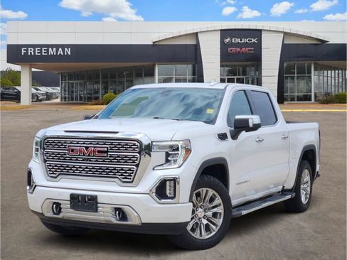 Used 2022 GMC Sierra 1500 Denali w/ Technology Package AWD/4WD image 1