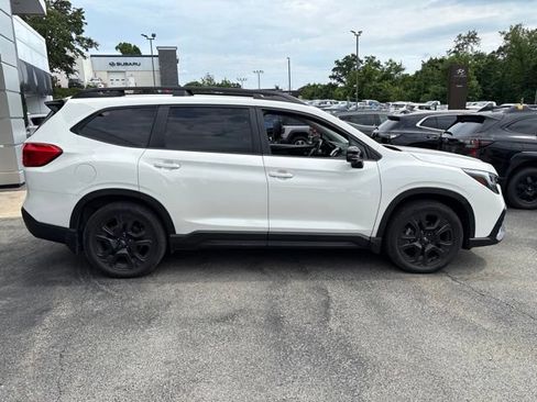 Used 2023 Subaru Ascent Onyx Edition Limited AWD/4WD image 6
