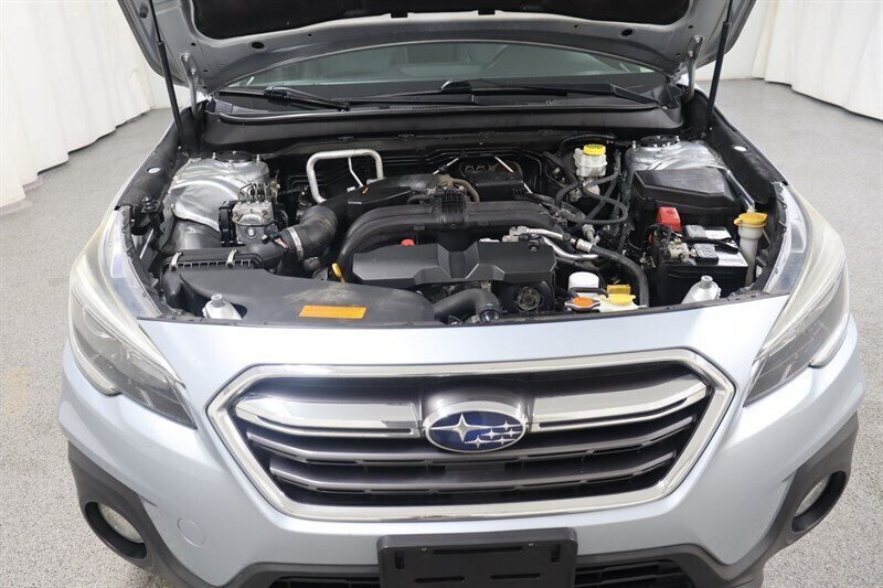 Used 2018 Subaru Outback 2.5i Limited AWD/4WD image 35