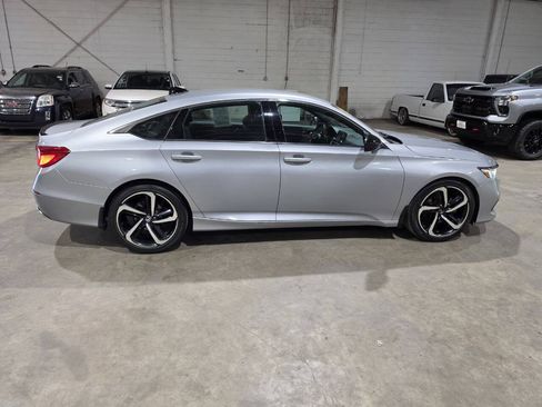 Used 2021 Honda Accord Sport image 13