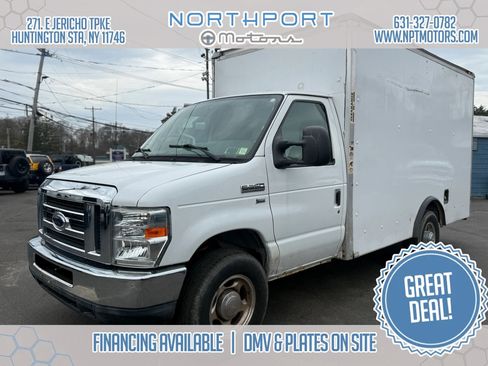 Used 2012 Ford E-350 and Econoline 350 Super Duty image 1