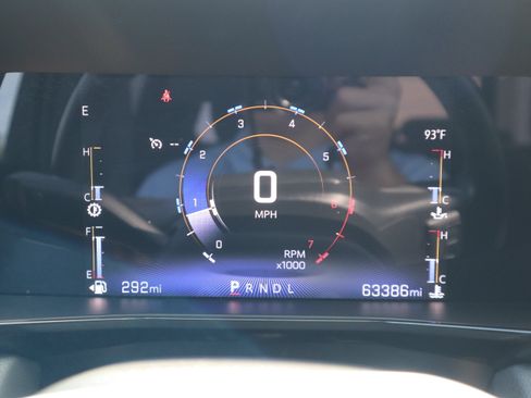 Used 2023 Chevrolet Colorado LT w/ LT Convenience Package RWD image 16