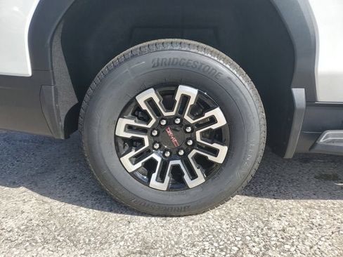 New 2026 GMC Sierra EV Elevation AWD/4WD image 6