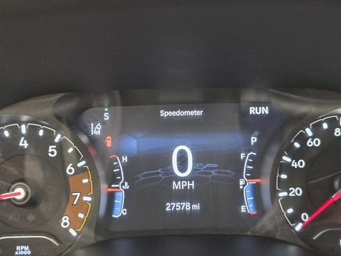 Used 2023 Jeep Compass Limited w/ Sun and Sound Group AWD/4WD image 16