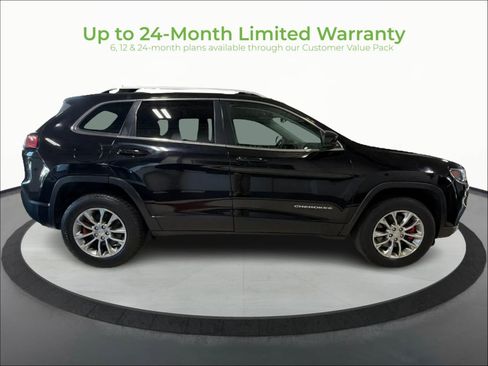 Used 2019 Jeep Cherokee Latitude Plus w/ Cold Weather Group AWD/4WD image 8