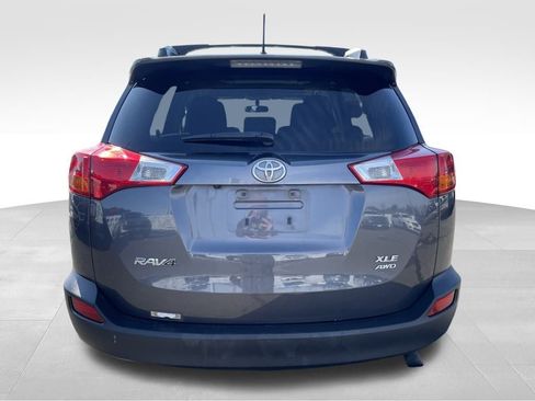Used 2013 Toyota RAV4 XLE image 13