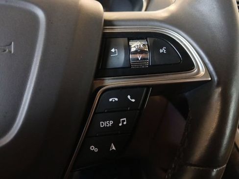 Used 2020 Lincoln Nautilus Reserve w/ Equipment Group 201A FWD image 6
