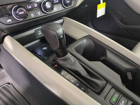 New 2026 Honda Accord SE image 23
