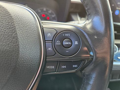 Used 2023 Toyota Corolla Cross AWD Hybrid image 20
