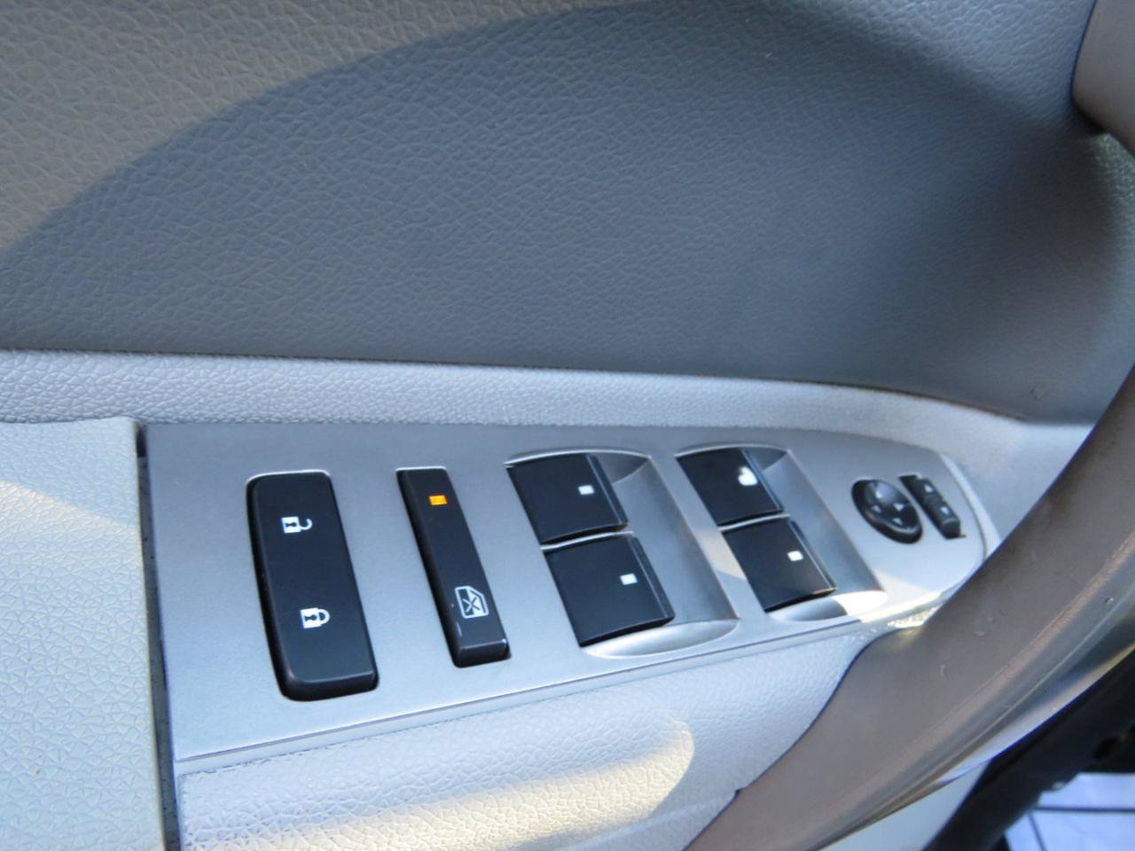 Used 2012 GMC Sierra 2500 W/T AWD/4WD image 14