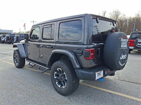 Used 2025 Jeep Wrangler Unlimited Rubicon 4xe image 22