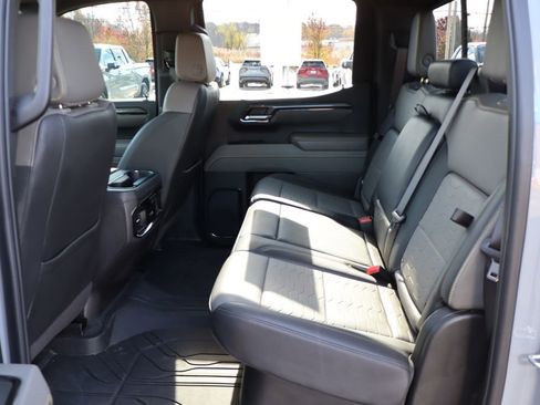 Used 2025 Chevrolet Silverado 1500 ZR2 w/ Technology Package image 48