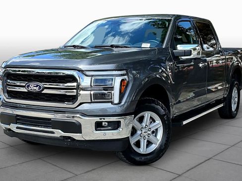 Used 2025 Ford F150 Lariat AWD/4WD image 2