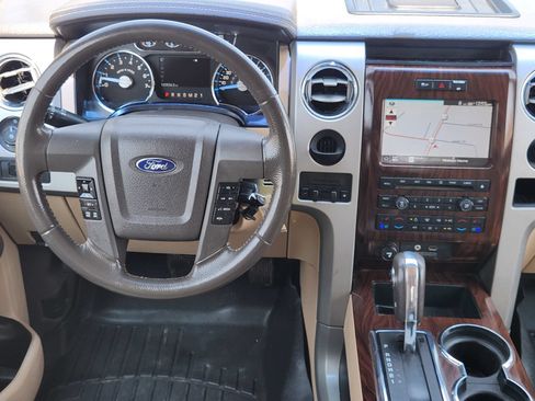 Used 2012 Ford F150 Lariat w/ Lariat Chrome Pkg RWD image 29