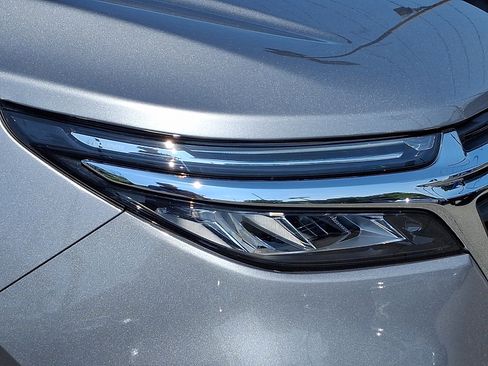 Certified 2024 Chevrolet Equinox LT FWD image 9