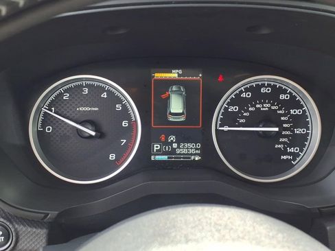 Used 2020 Subaru Forester Limited image 7