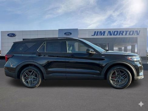New 2026 Ford Explorer ST-Line w/ ST-Line Street Pack AWD/4WD image 3