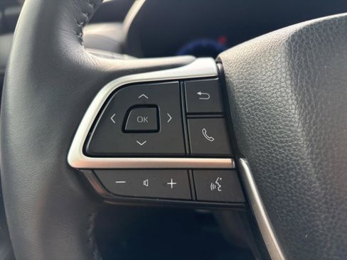 Used 2024 Toyota Grand Highlander Limited image 16