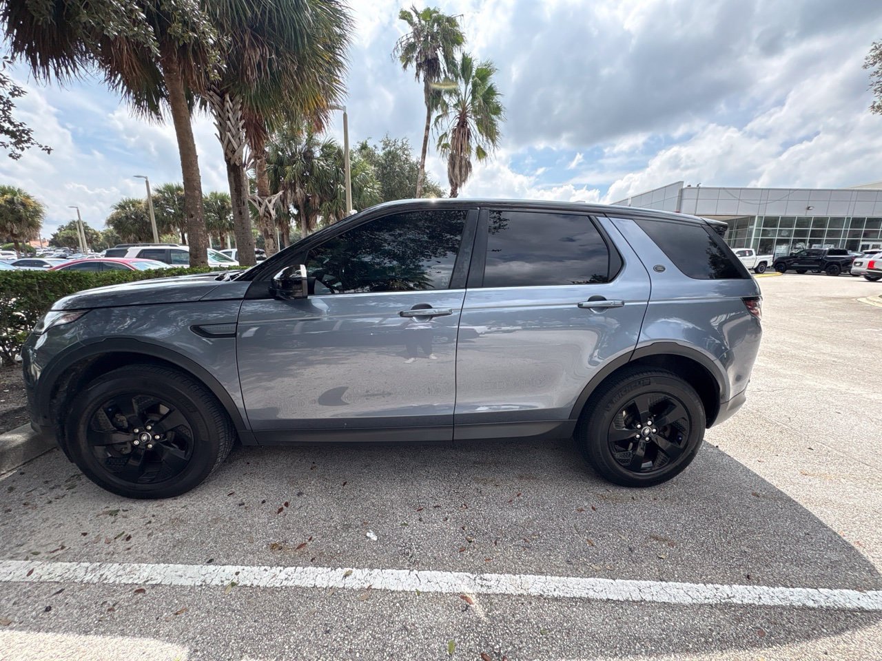 Used 2021 Land Rover Discovery Sport S AWD/4WD image 2