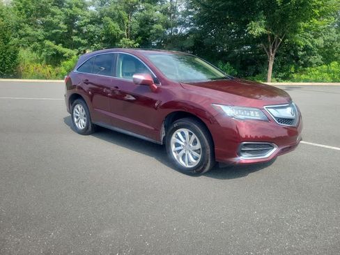 Used 2017 Acura RDX w/ Technology Package AWD/4WD image 3