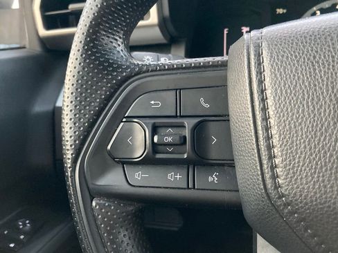 Used 2024 Toyota Tacoma SR5 image 10