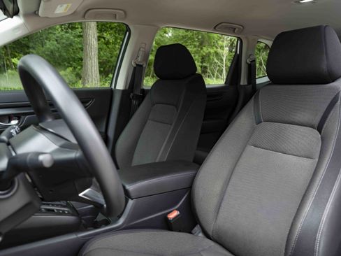 Used 2024 Honda CR-V LX image 17