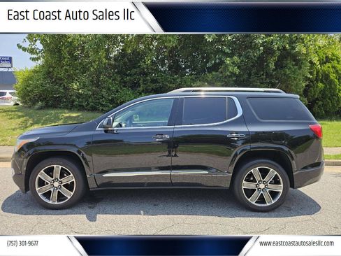 Used 2018 GMC Acadia Denali w/ Technology Package AWD/4WD image 1