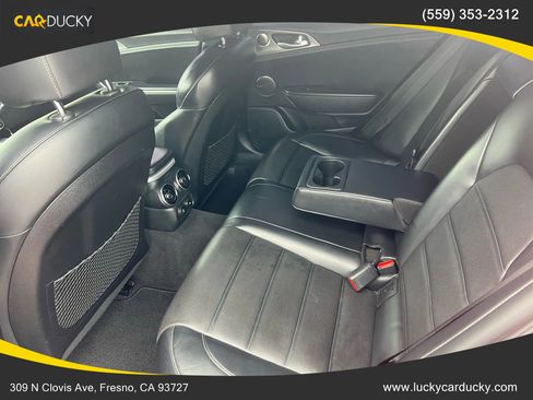 Used 2018 Kia Stinger GT2 image 20