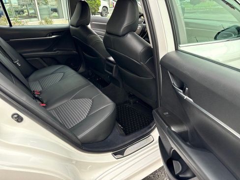 Used 2024 Toyota Camry SE FWD image 25