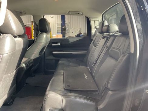 Used 2016 Toyota Tundra SR5 w/ SR5 Upgrade Package RWD image 9
